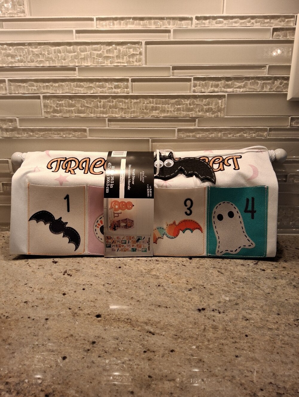 Halloween Countdown Calender - Picture 3 of 3